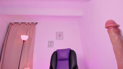 liaa moretzz online show from December 1, 3:33 am