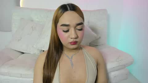 La  online show from May 31, 8:21 pm