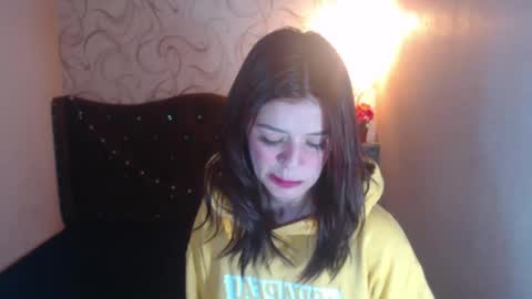 Snapshot of liaharrys chatting on March 5, 3:40 am Lia online show from March 5, 3:40 am