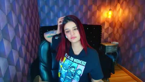 Snapshot of liaharrys chatting on October 17, 1:53 am Lia online show from October 17, 1:53 am