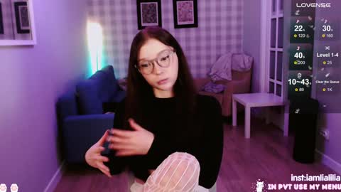 lialilia online show from January 8, 12:26 pm