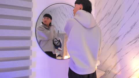 Liam online show from January 10, 6:42 am