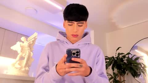 Liam online show from March 20, 1:10 am