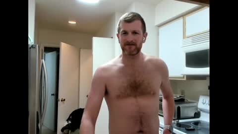 Snapshot of liam_1985 chatting on March 1, 12:50 am Liam online show from March 1, 12:50 am