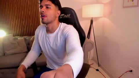 Liam Collins online show from May 12, 12:13 pm