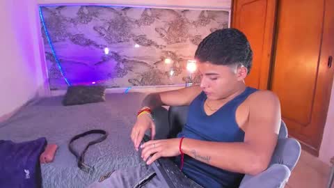 Liam online show from March 19, 9:41 pm