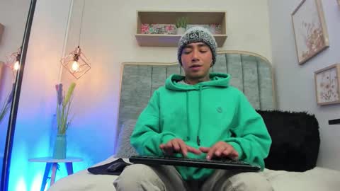 Liam online show from February 10, 11:58 am