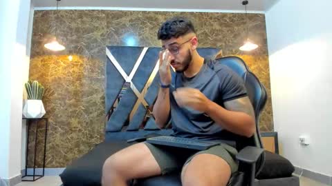 LIAM KLEIN online show from September 23, 11:13 am