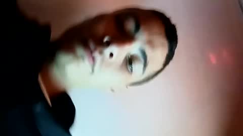 Snapshot of liam_smith00 chatting on February 6, 3:37 am liam_smith00 online show from February 6, 3:37 am