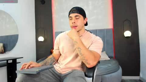 Liam online show from September 24, 10:35 pm