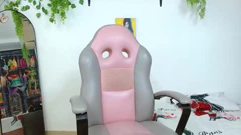 liamxul online show from September 15, 6:08 pm