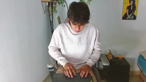 liamxul online show from October 28, 9:17 pm