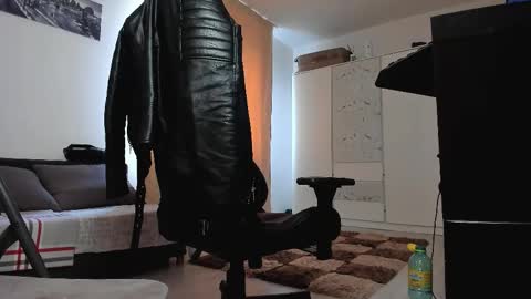 Liam online show from February 5, 7:46 am