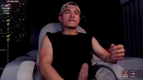 LiamDeep online show from May 13, 9:22 pm
