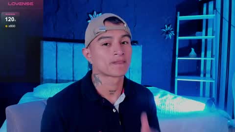 LiamDeep online show from May 17, 8:27 pm