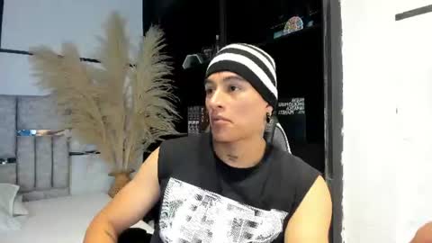 LiamDeep online show from July 3, 8:37 pm