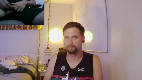 Snapshot of liamnutts chatting on February 22, 4:24 am Liam online show from February 22, 4:24 am