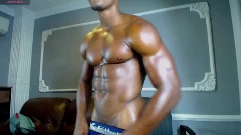 Snapshot of liamrivers_ chatting on November 21, 9:24 pm LiamRivers online show from November 21, 9:24 pm