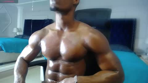 Snapshot of liamrivers_ chatting on December 20, 4:03 pm LiamRivers online show from December 20, 4:03 pm