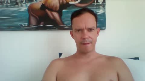 Snapshot of liamrosezn chatting on January 18, 6:45 am LiamRose online show from January 18, 6:45 am