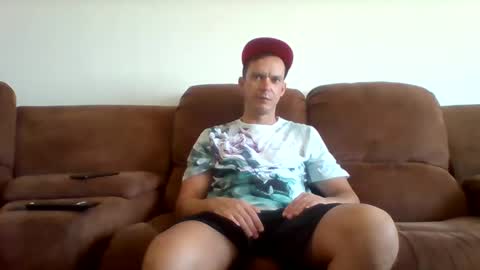 Snapshot of liamrosezn chatting on February 8, 12:06 pm LiamRose online show from February 8, 12:06 pm