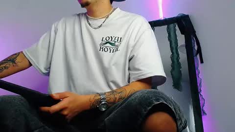 Snapshot of liamty_luxor chatting on January 14, 5:57 am Liam online show from January 14, 5:57 am