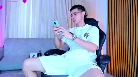 Liam online show from February 15, 2:47 pm