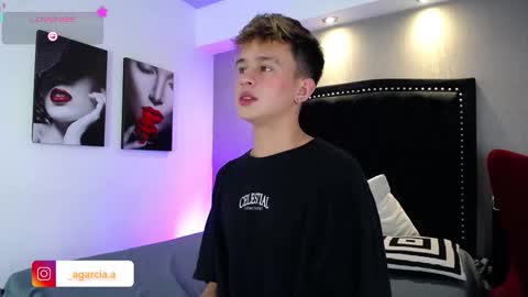 Snapshot of liamwild20 chatting on February 13, 4:41 am liam online show from February 13, 4:41 am