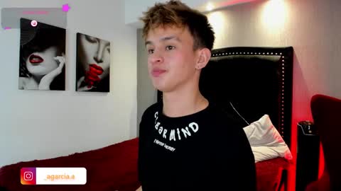 Snapshot of liamwild20 chatting on February 16, 4:41 am liam online show from February 16, 4:41 am