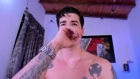 Snapshot of liamwyatt_ chatting on September 21, 3:19 am liamwyatt_ online show from September 21, 3:19 am