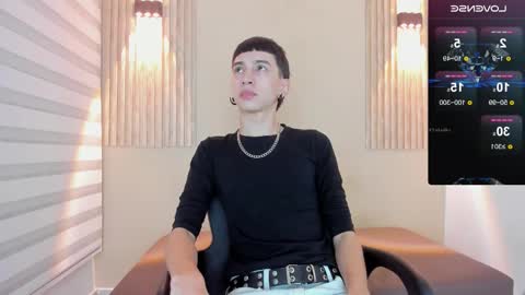 lian_cameron online show from February 10, 3:54 am