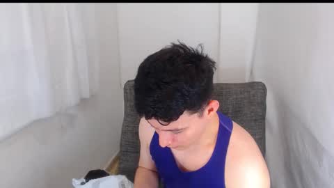 lian_eathan online show from February 9, 5:39 pm