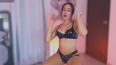 Snapshot of lian_karther1 chatting on September 26, 2:21 pm missfernanda X online show from September 26, 2:21 pm