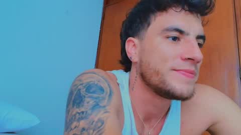 Snapshot of lian_oconner chatting on December 4, 7:55 pm Lian Oconner online show from December 4, 7:55 pm