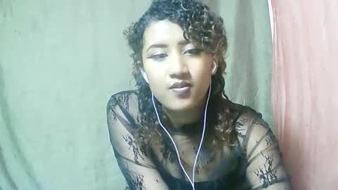 Liana9794 online show from June 1, 4:20 pm