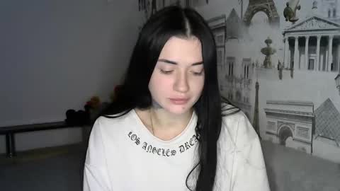 liana_diva online show from December 2, 2:20 am