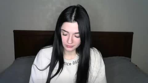 liana_diva online show from February 8, 10:51 pm