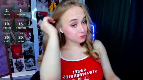 Liana online show from May 2, 1:32 am