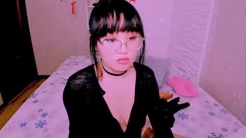 Liana online show from March 11, 11:38 am