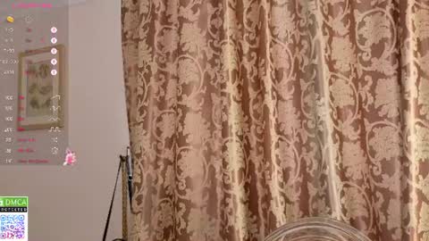 Snapshot of liane_bennet chatting on June 11, 8:01 am Sofia online show from June 11, 8:01 am