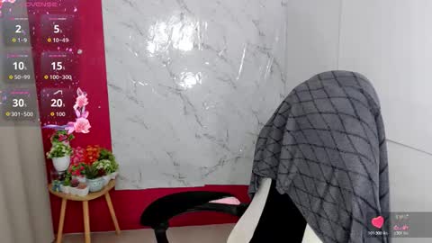 Liane online show from May 9, 5:12 am