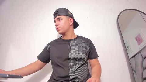 Snapshot of lianfox_ chatting on February 26, 2:54 am lianfox_ online show from February 26, 2:54 am