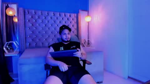 lianm_shanchez07 online show from July 7, 7:34 am