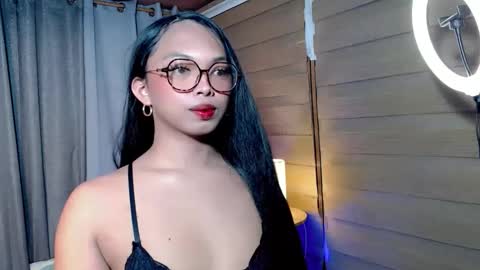 CALL ME LIANNA online show from February 21, 10:27 am