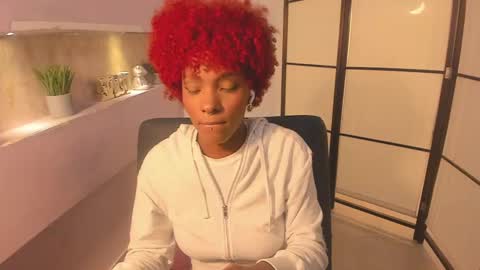 Snapshot of liannadixon chatting on January 5, 7:07 pm LiannaDixon online show from January 5, 7:07 pm