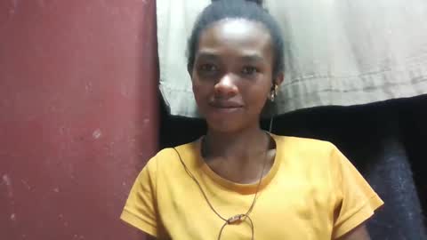 Snapshot of liaraisha chatting on May 13, 6:49 pm liaraisha online show from May 13, 6:49 pm