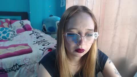 Lia Roberts online show from February 14, 12:03 pm