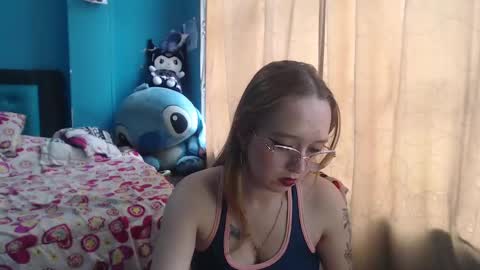 Lia Roberts online show from March 8, 3:35 pm