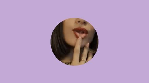 Snapshot of liaruso chatting on January 29, 1:27 am liaross online show from January 29, 1:27 am