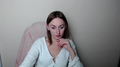 Lia online show from February 16, 12:56 pm